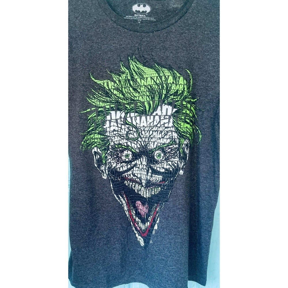 The Joker Laugh HaHaHa  Black T Shirt size Medium DC Comics Batman - Picture 3 of 8